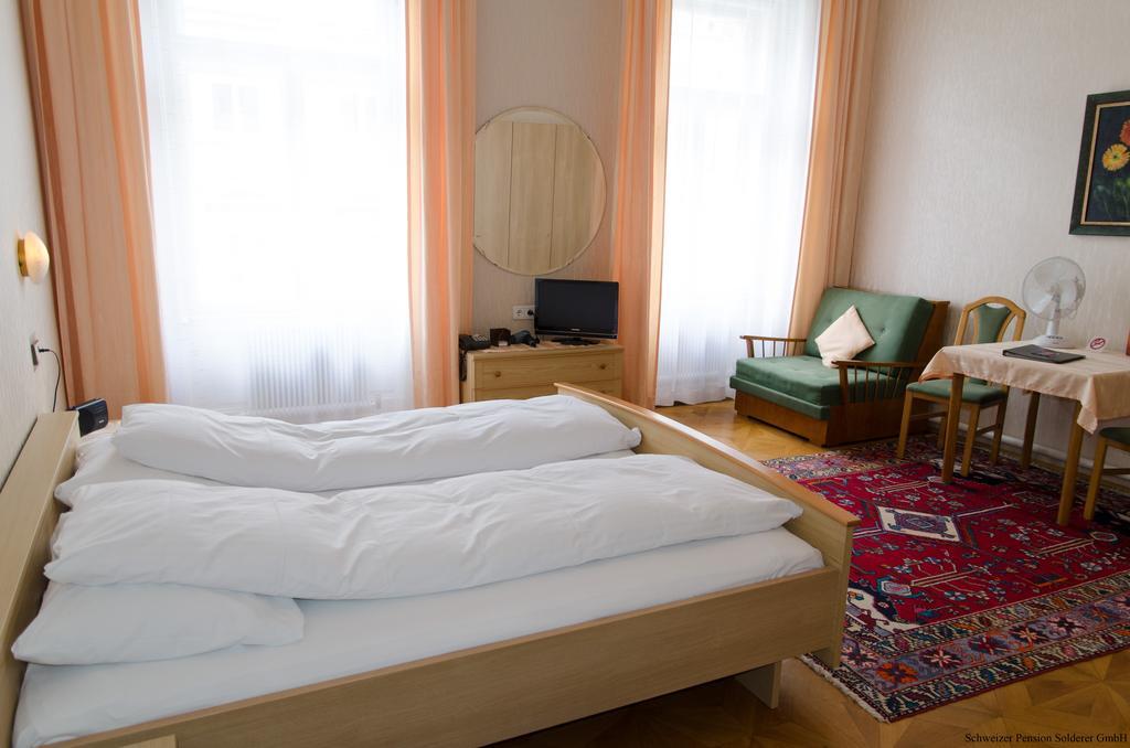 Schweizer Pension Solderer Viena Cameră foto