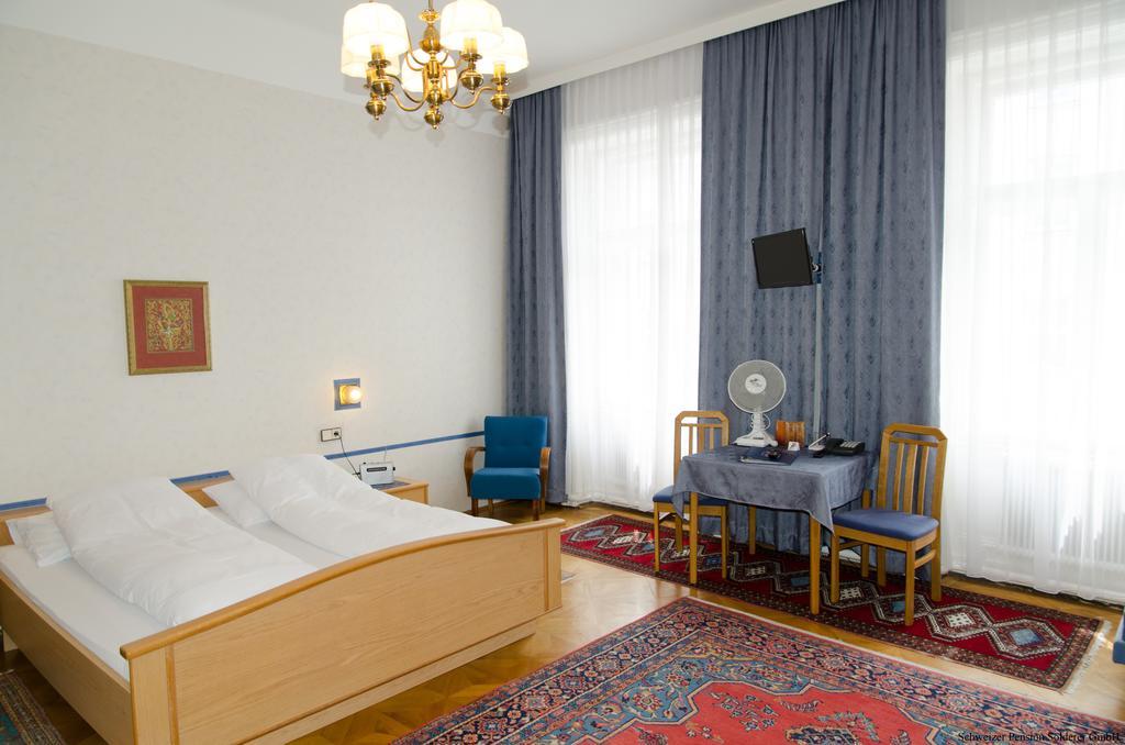 Schweizer Pension Solderer Viena Cameră foto